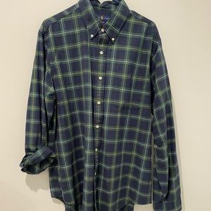 Men’s long sleeve button down shirt